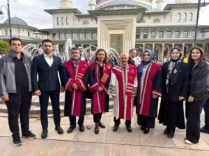 rektor sozbir yuksekogretim akademik yil acilis torenine katildi 7nKOHyw4.jpg